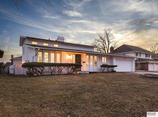 13435 Cedar St, Omaha, NE 68144