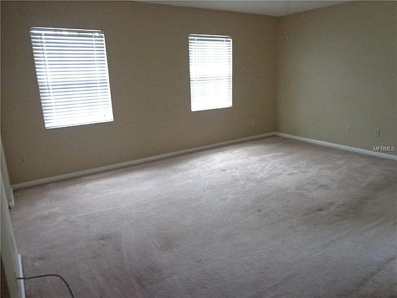 5th image of 3240 Silkwood Loop