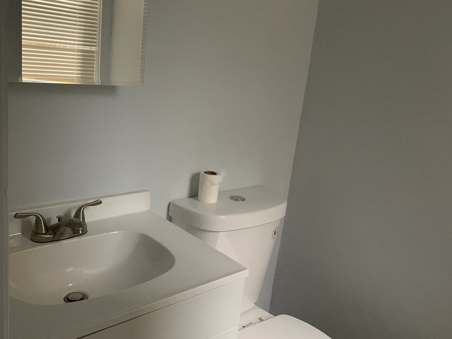 3 bed, 1.5 bath, 1144 sqft, $1,600 — Photo 4