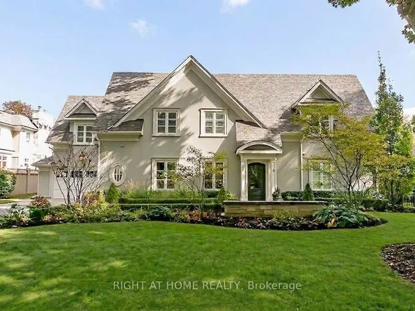 63 Ennisclare Dr W, Oakville, ON L6J 4N3