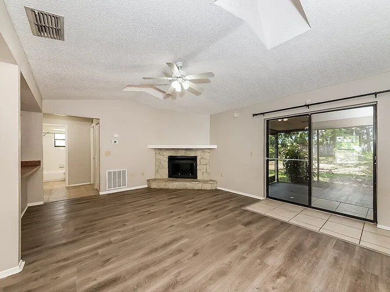 6434 Carmella Way — Photo 3