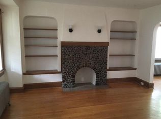 1002 E Auer Ave, Milwaukee, WI 53212