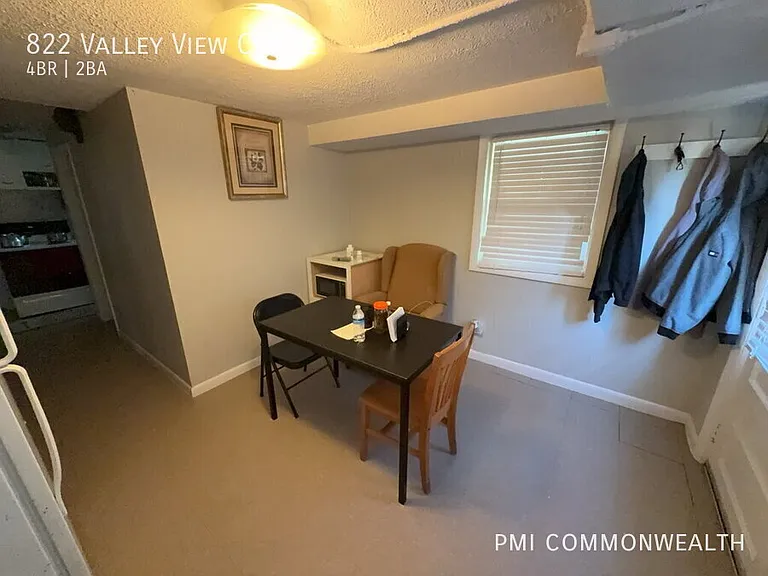 822 Valley View Cir — Photo 10