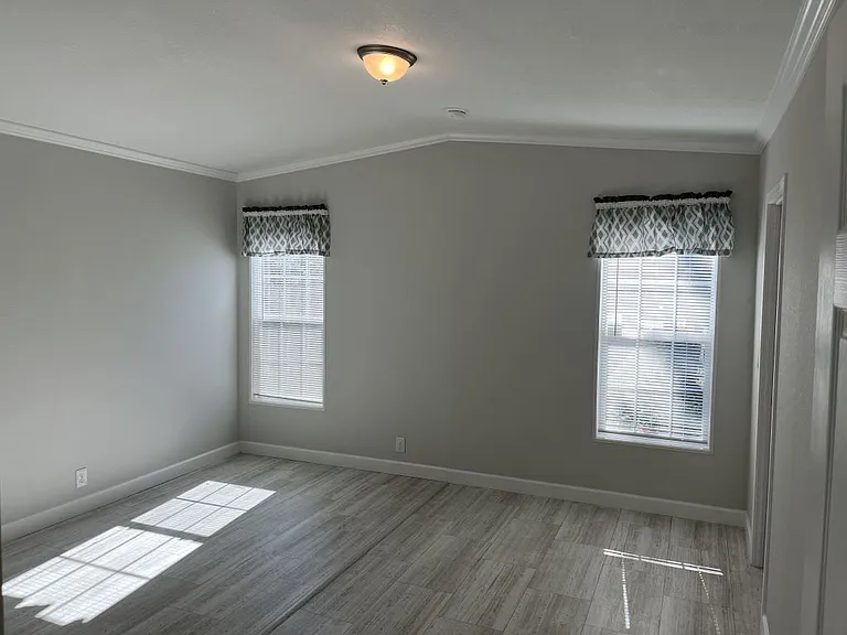331 Peck St #116 — Photo 11