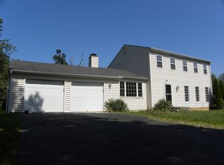 2334 Archdale Rd, Reston, VA 20191