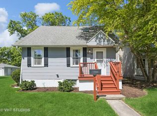 20 S Grant St, Westmont, IL