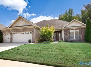 154 Autumn Cove Dr, Madison, AL 35756