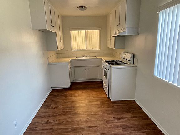 4th image of 1149 N Central Ave APT 1