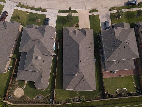 4th image of 5815 Rivergrove Bend Dr