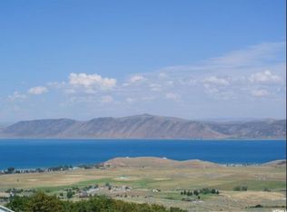 3533 S Panorama Dr, Garden City, UT 84028