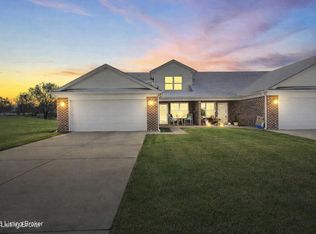 6600 Eagle Wood Dr, Louisville, KY