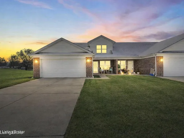 6600 Eagle Wood Dr, Louisville, KY 40272