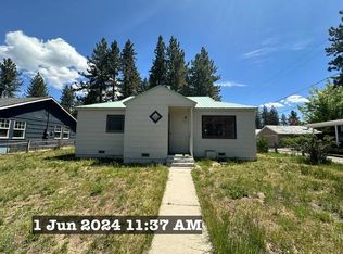 560 Ridge St, Portola, CA 96122