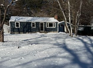 27 Alpine Dr, Burlington, CT 06013