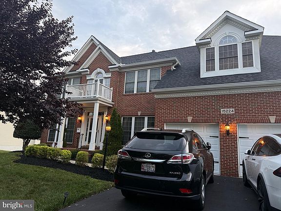 3rd image of 15224 Lions Den Rd