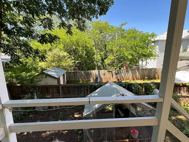 511 Avon St — Photo 13