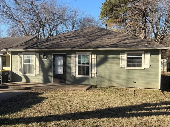 114 S Old Main St, Coweta, OK 74429