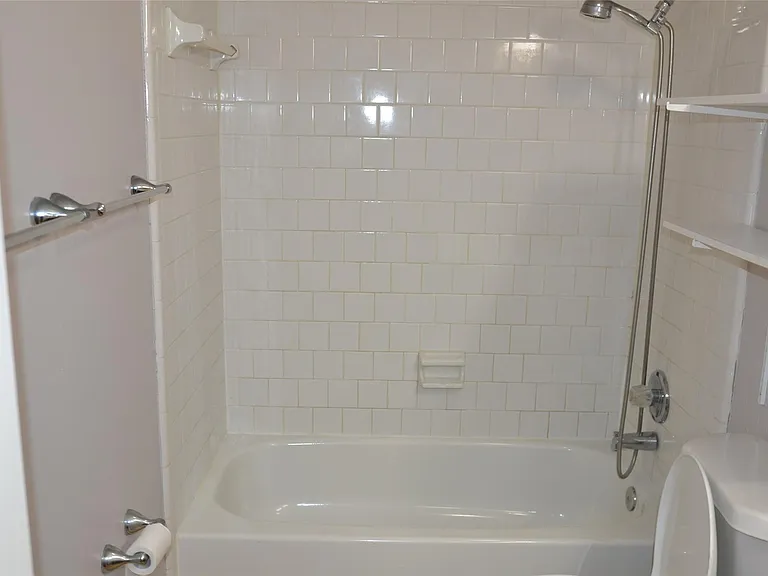 20010 Fort Custer Ct — Photo 15