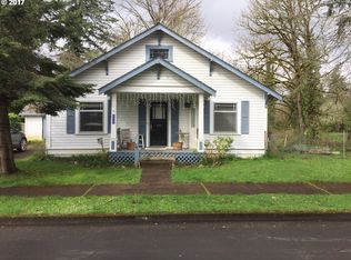 207 S 2nd St, Cottage Grove, OR 97424
