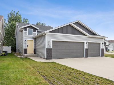 2137 11th St W, West Fargo, ND, 58078