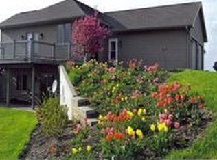 2596 Spruce Ave, Ainsworth, IA 52201