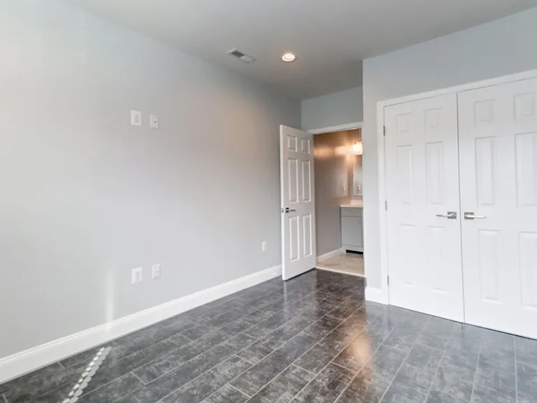 1316 Adams St NE #1 — Photo 7
