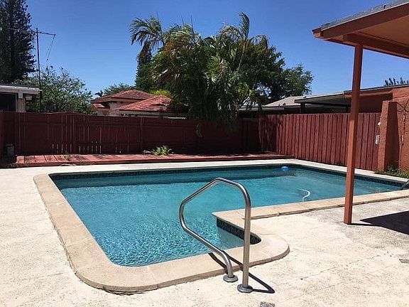 4th image of 10916 NW 1st Ln