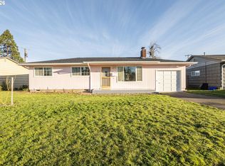 1168 Pleasant St, Springfield, OR 97477