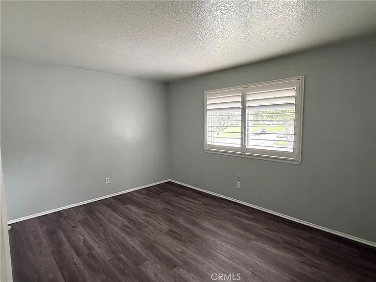 2358 Pepper St — Photo 9