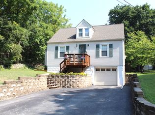 42 Old Little Britain Rd, Newburgh, NY 12550