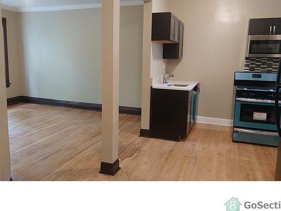 4th image of 10956 S Vernon Ave #2