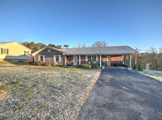 1592 Green Acres Dr, Newport, TN 37821
