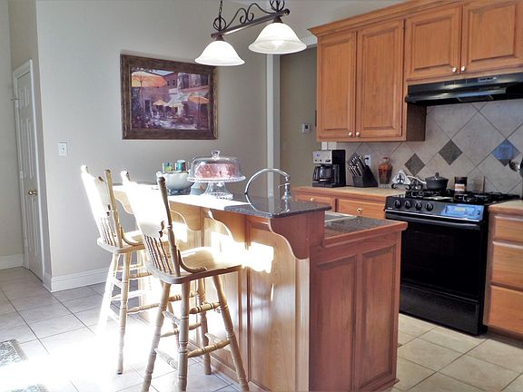 5th image of 10854 Woodland Oaks Dr