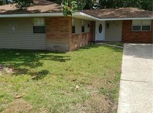 1384 W Hall Ave, Slidell, LA 70460
