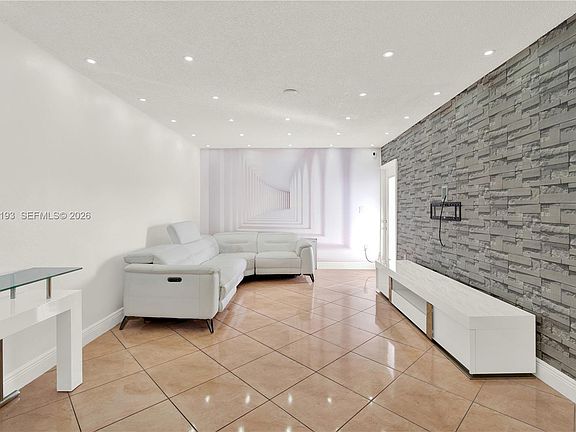 2nd image of 5665 W 20th Ave APT 415