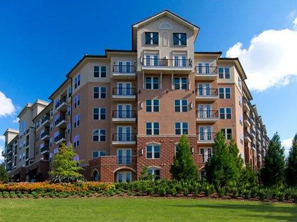 901 Abernathy Rd, Sandy Springs, GA
