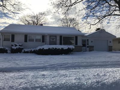 2115 Lexington Dr, Manitowoc, WI, 54220