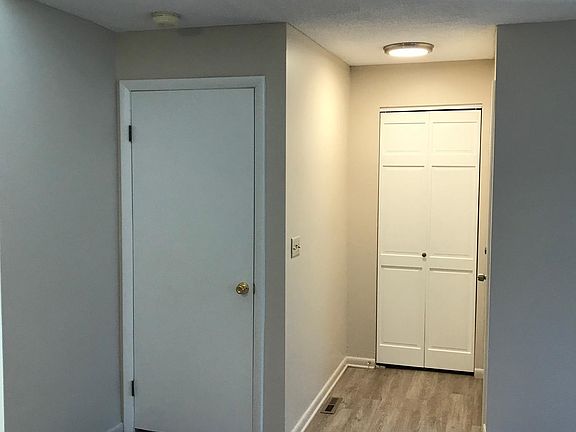 Foyer and Lower Level doorway