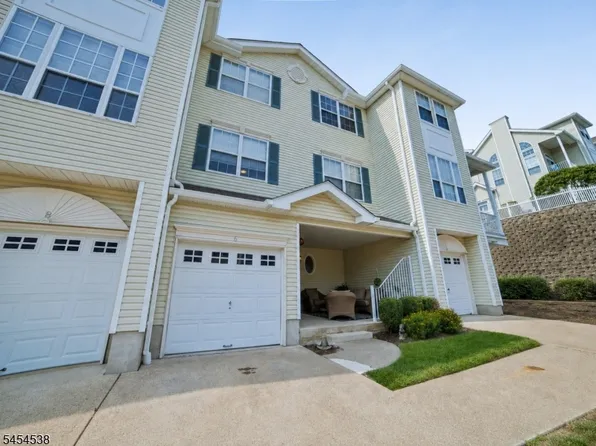 6 Hancock Dr, Morris Twp., NJ 07960