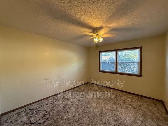 5th image of 745 S Hickory St APT 116