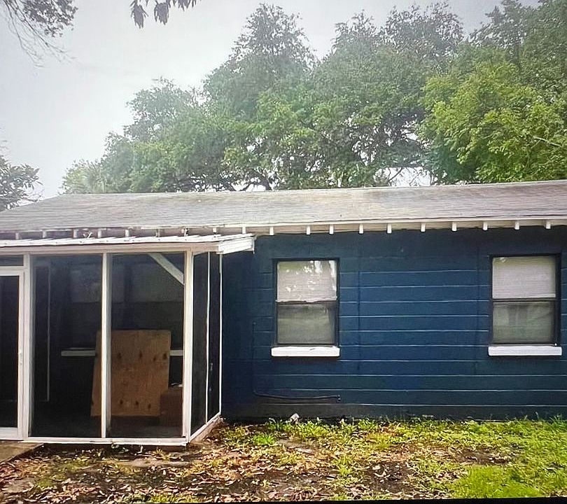1st image of 3814 Lindell Ave