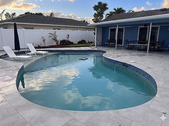 5th image of 108 Orchard Ridge Ln