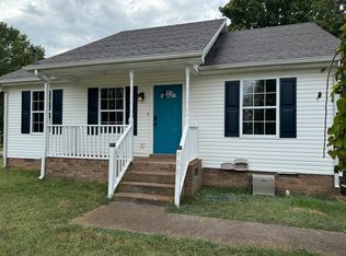 100 Glen Haven Dr, Portland, TN 37148