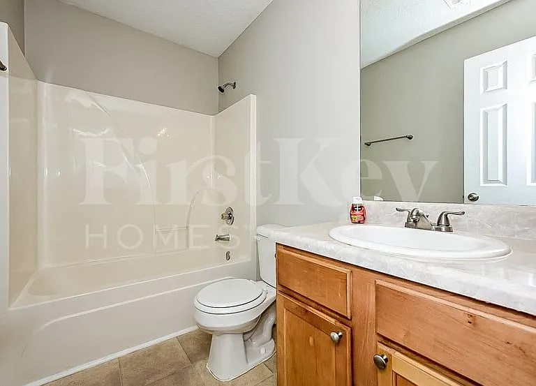 11768 Registry Blvd — Photo 14