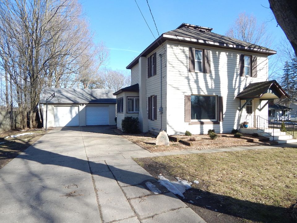 1st image of 315 Quarterline St