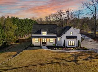 5241 Moon Rd, Powder Springs, GA 30127