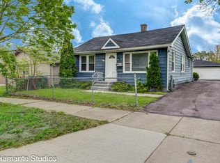 1324 Fairmount Ave, Joliet, IL 60432