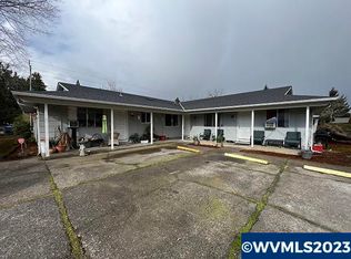 4564 State St SE, Salem, OR