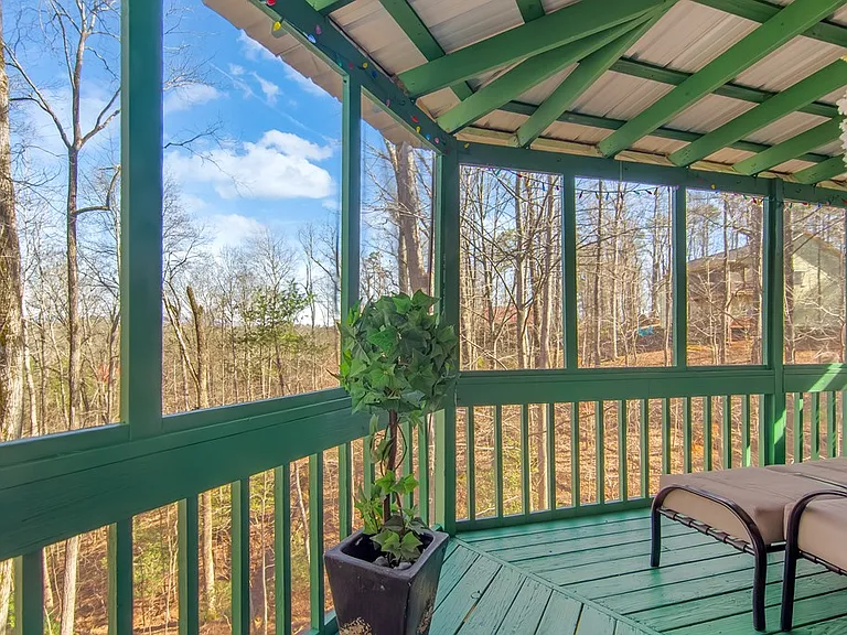 102 Mizzen Ct — Photo 28