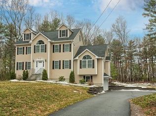 294 River St, Billerica, MA 01821